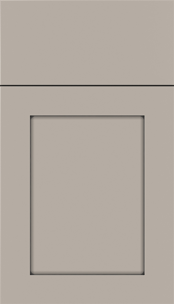 Plymouth Maple shaker cabinet door in Nimbus with Pewter glaze