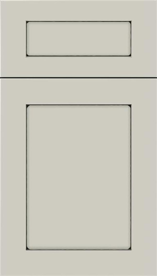 Salem 5pc MDF shaker cabinet door in Cirrus with Black glaze