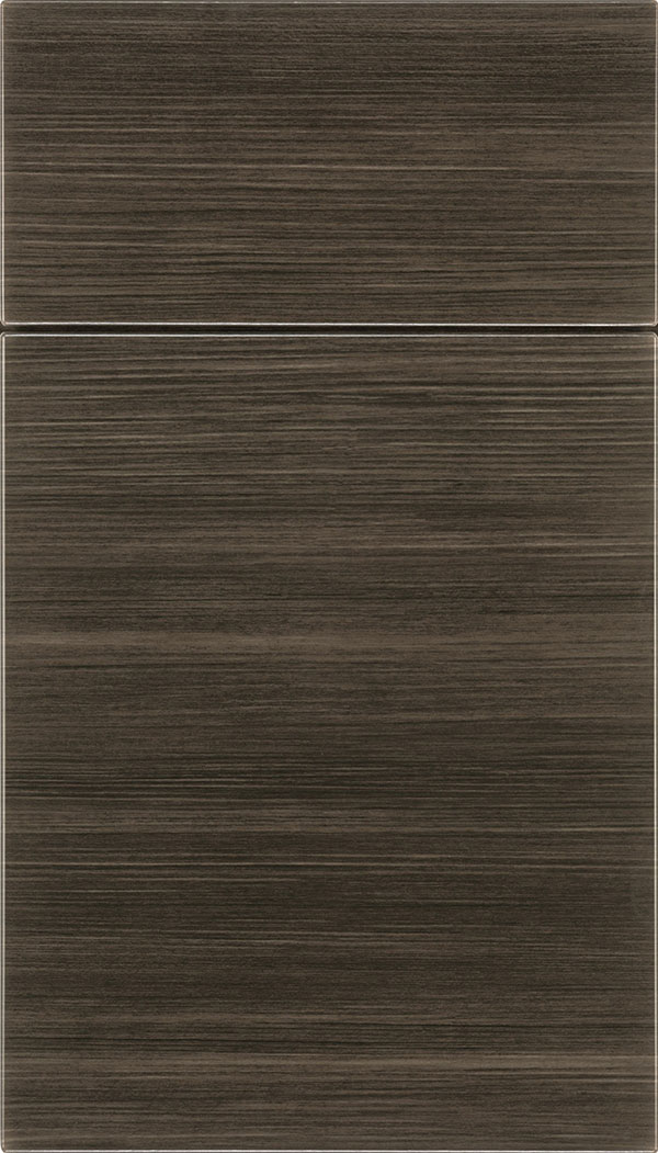 Soho Horizontal Thermofoil cabinet door in Woodgrain Chillagoe